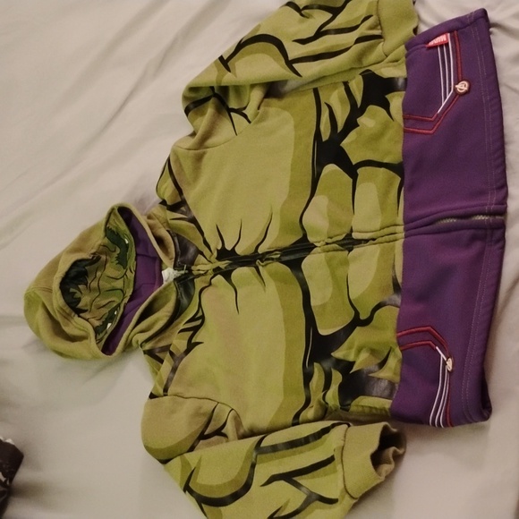 Disney Other - Boy's Hulk Hoodie